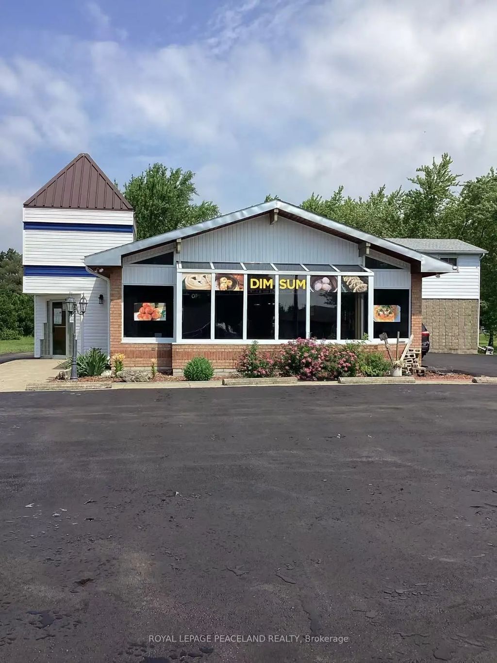 94 King Street E, Lambton Shores