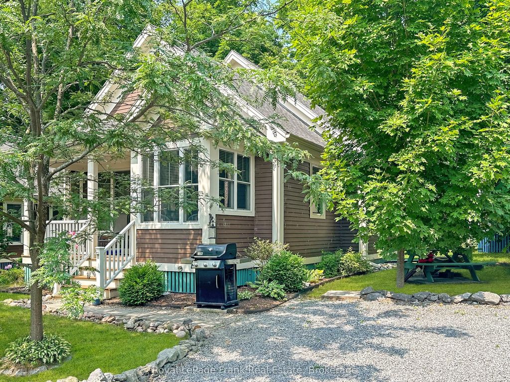 3 Farm View Lane 182, Prince Edward County