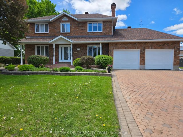 657 Ste Anne Street, Casselman