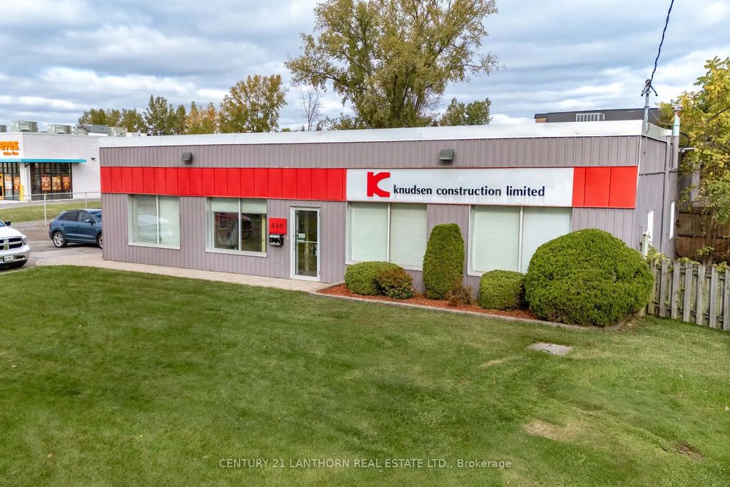 640 Dundas Street E, Belleville