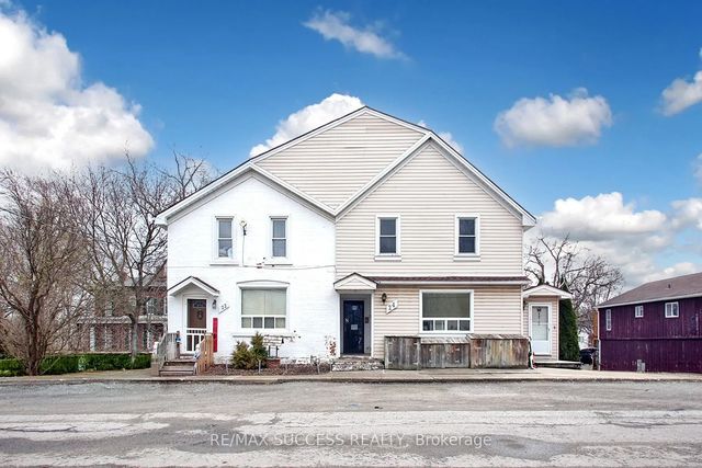 22 & 24 River Street, Thorold