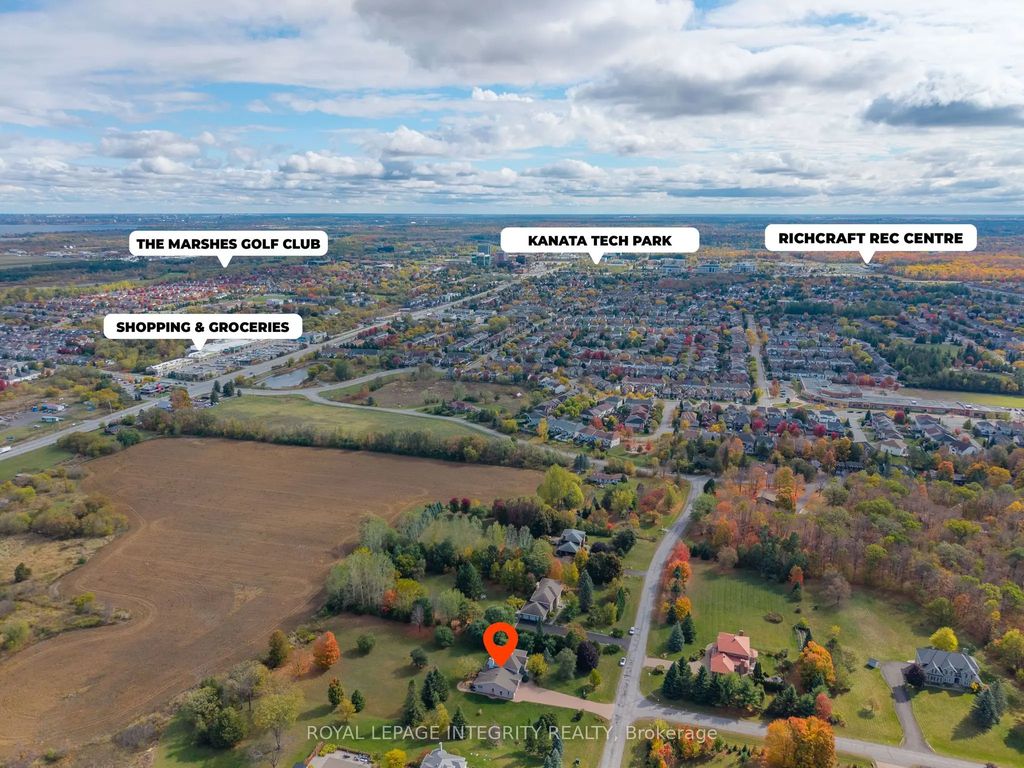 6 Marchbrook Circle, Kanata