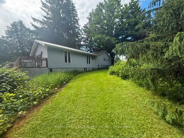 21 Mccutcheon Road, Mulmur