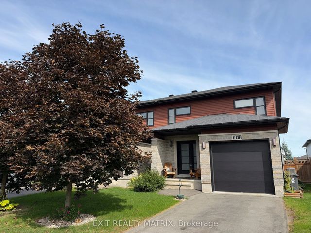 371 Trillium Circle S, Alfred and Plantagenet