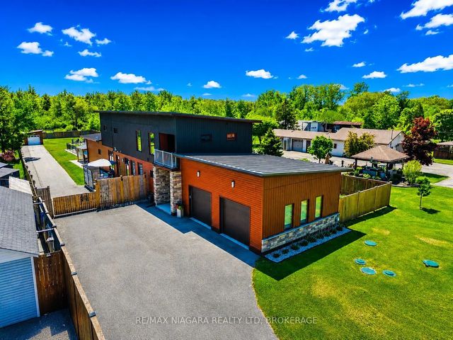 1887 Dominion Road, Fort Erie
