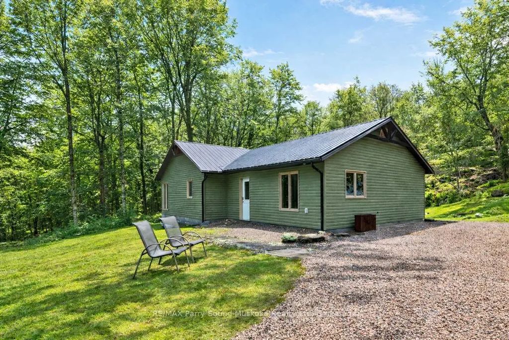 64 124 Highway, McDougall