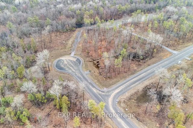 01 Black Spruce Court, Greater Madawaska