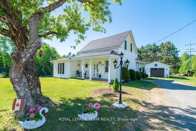 3709 Old Barrys Bay Road, Madawaska Valley