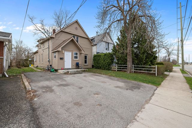 313 Gilmore Road, Fort Erie