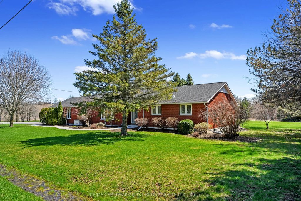 2764 Theatre Road S, Hamilton Township