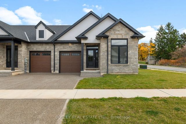 512 Royal Ridge Drive, Fort Erie