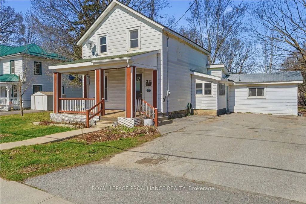 211 Colborne Street, Tweed