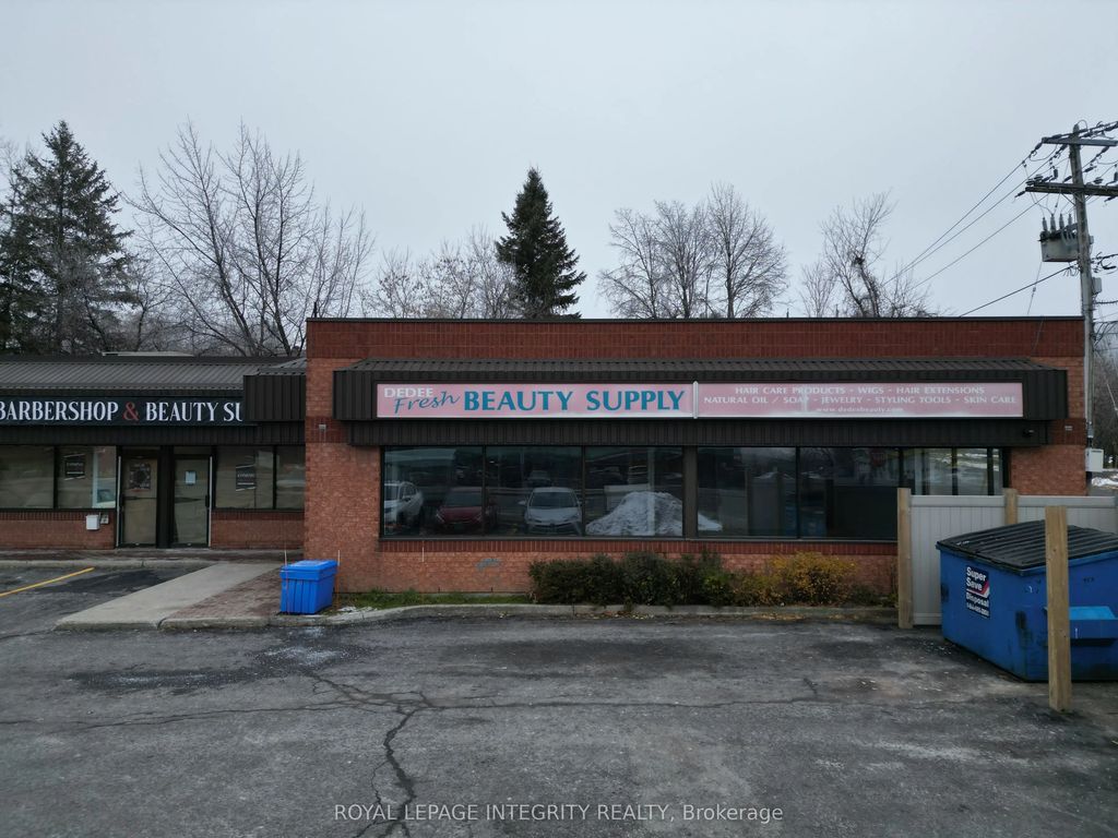 2208 St. Joseph Boulevard, Orleans - Convent Glen and Area