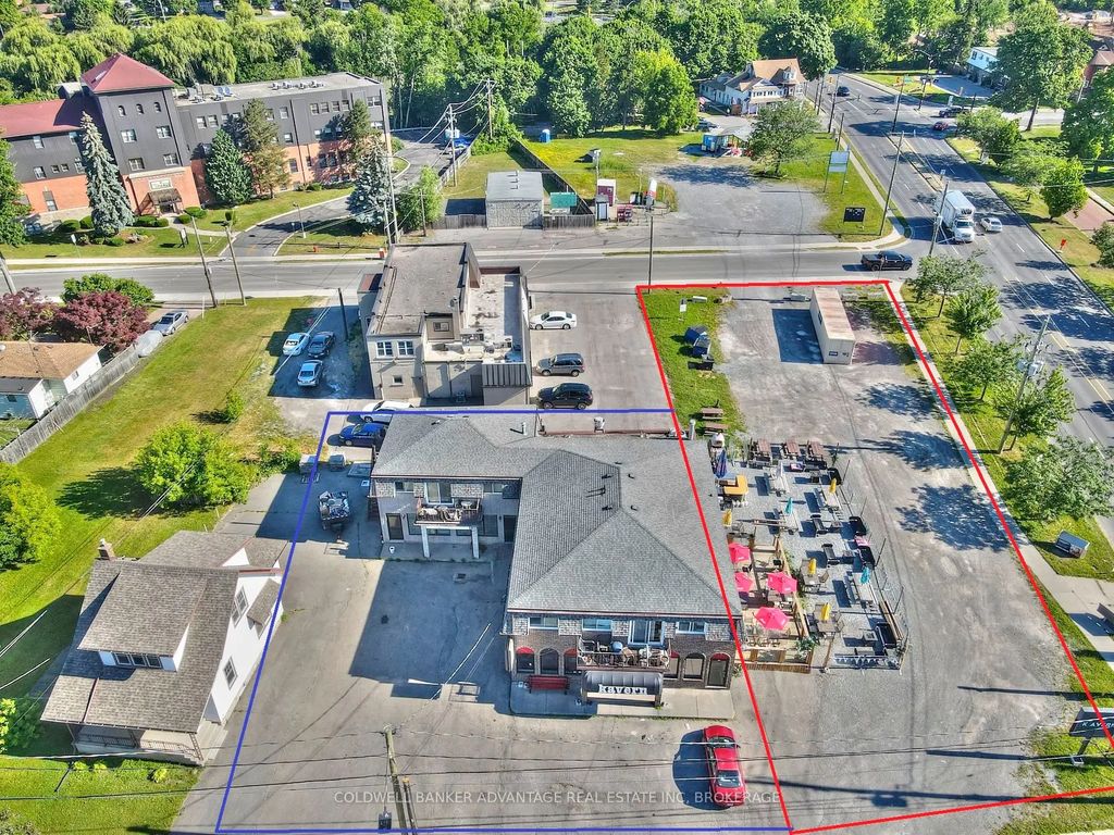 192 Maple Avenue, Welland