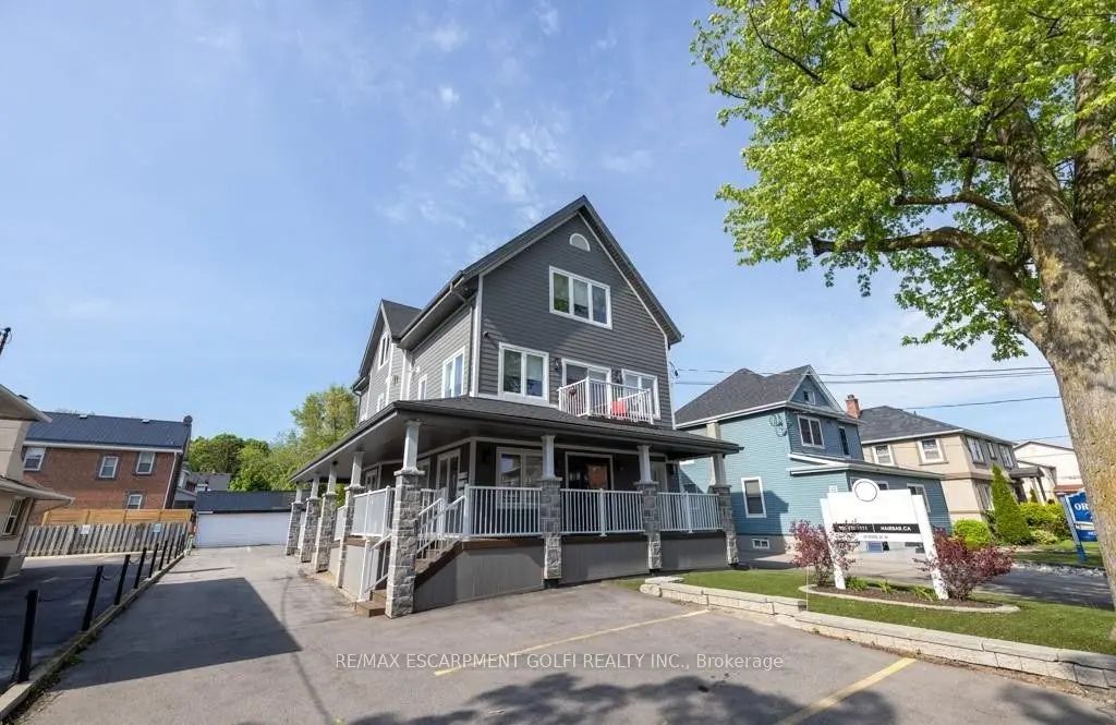 19 King Street W, Hamilton