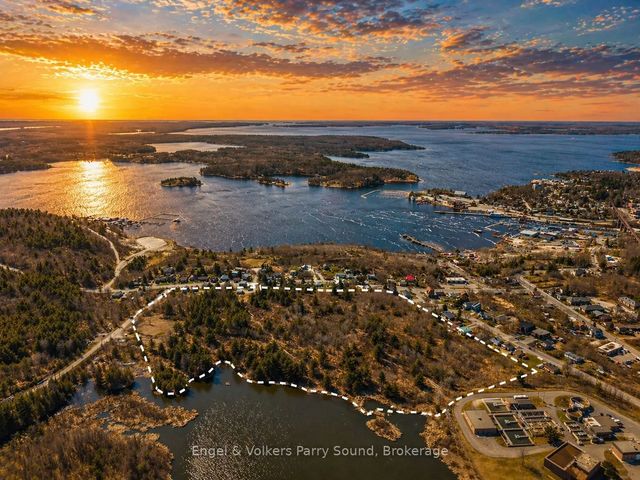 Emily Street, Parry Sound