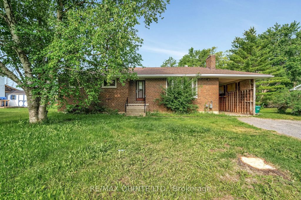 403 Whites Road, Quinte West