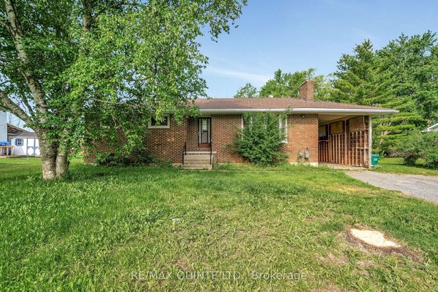 403 Whites Road, Quinte West