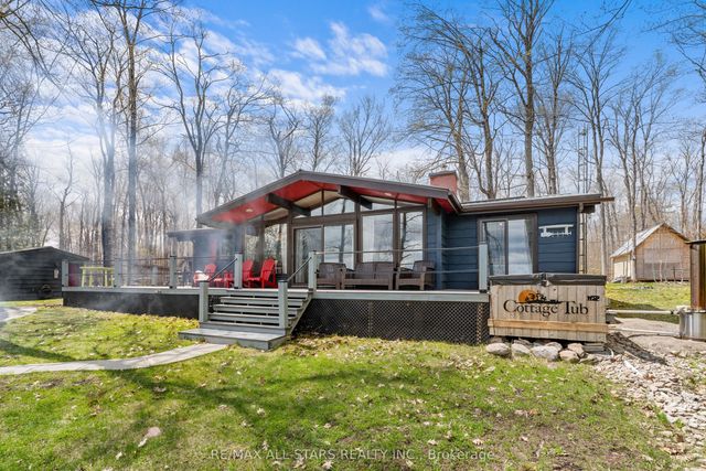 686 Grand Island, Kawartha Lakes