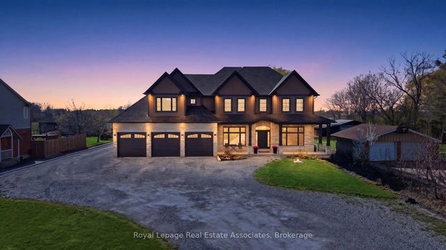 43 Third Road E, Hamilton