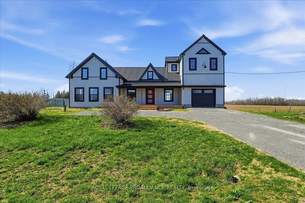467 Bethesda Road, Prince Edward County