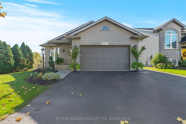 3579 Carver Street, Fort Erie