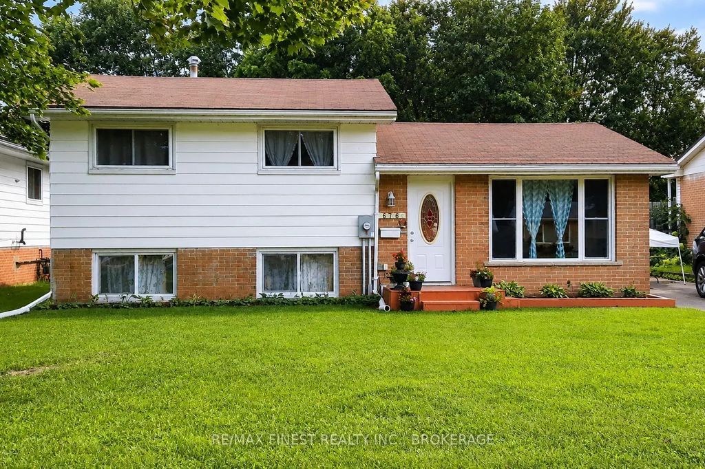 676 Laurier Boulevard, Brockville