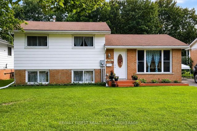 676 Laurier Boulevard, Brockville