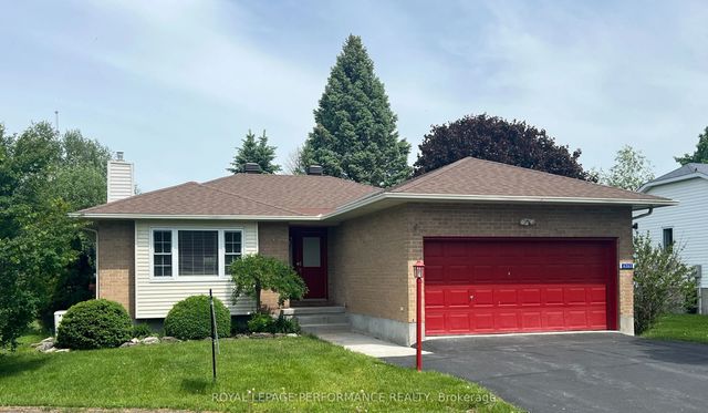6263 Macdonald Court, South Glengarry