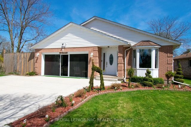7296 Alex Avenue, Niagara Falls