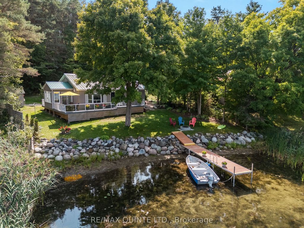 89 Curry Lane, Prince Edward County