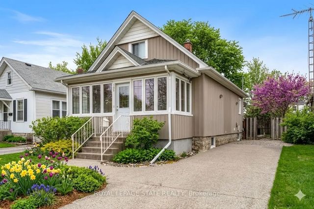 105 Highland Avenue, St. Catharines