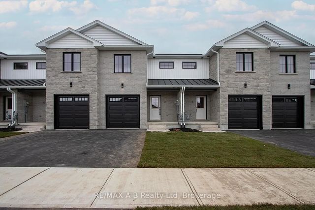 30 Linda Drive, Huron East