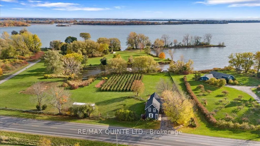 15775 Loyalist Parkway, Prince Edward County