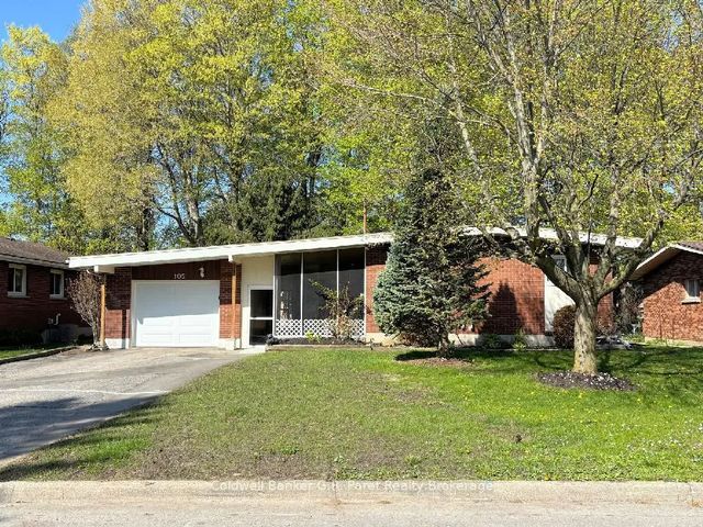 105 Queen Street, Tillsonburg