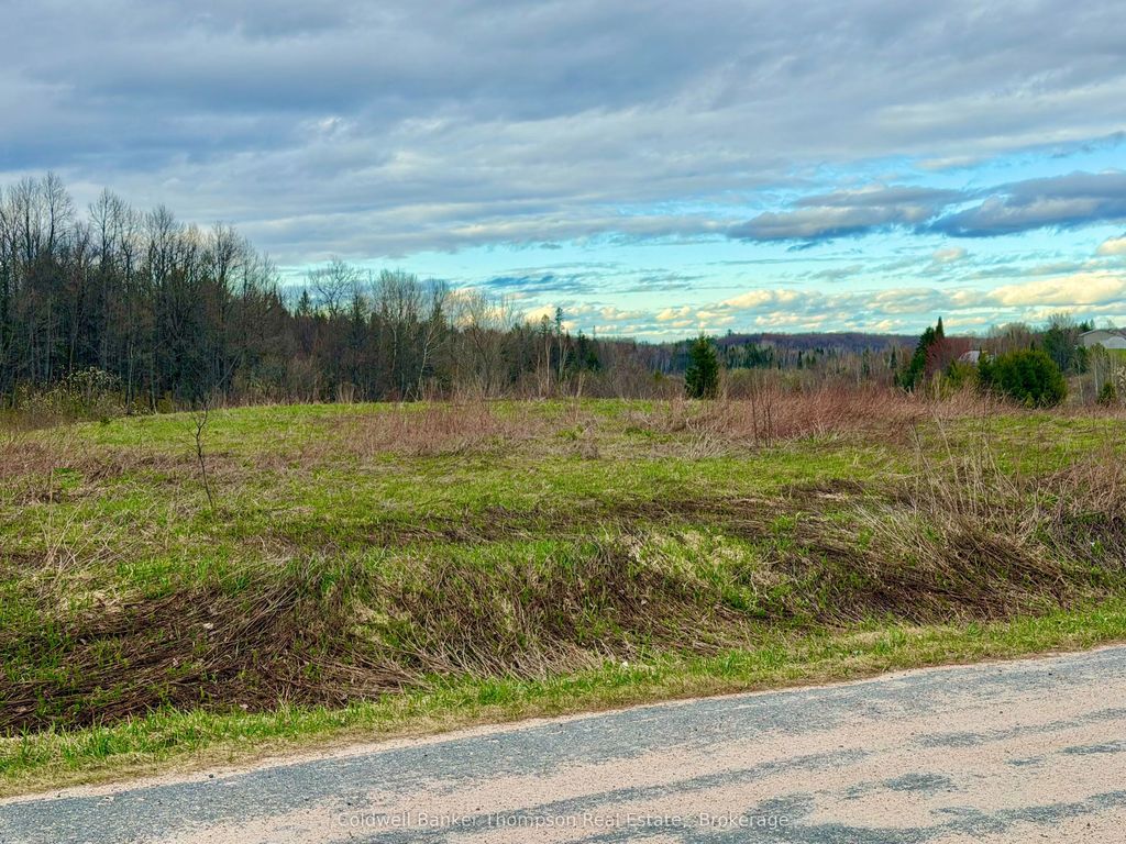 N Hilltop Road N, Parry Sound Remote Area