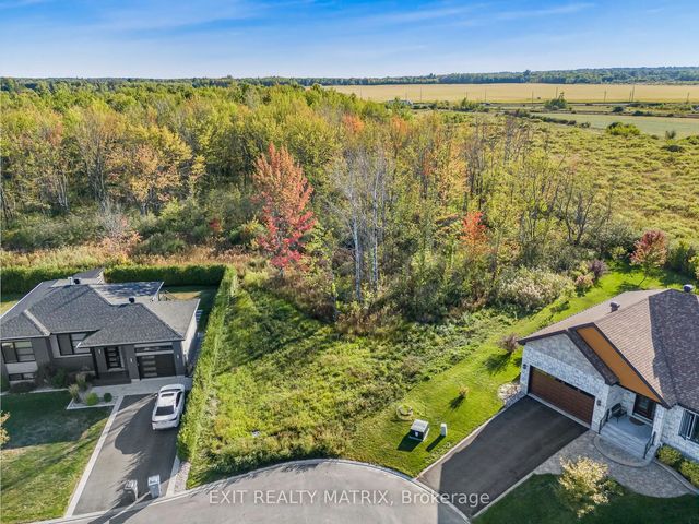 740 Roxane Crescent, Hawkesbury