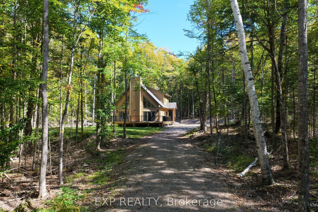 743 Lakewoods Drive, Madawaska Valley