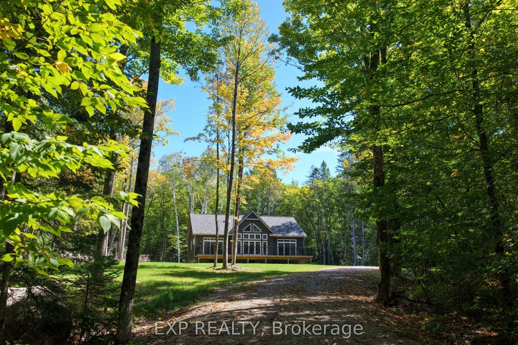 747 Lakewoods Drive, Madawaska Valley