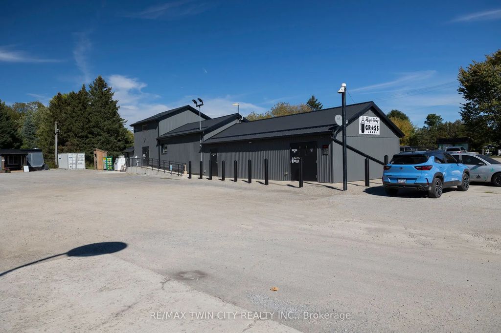 230 Oakland Road, Brant