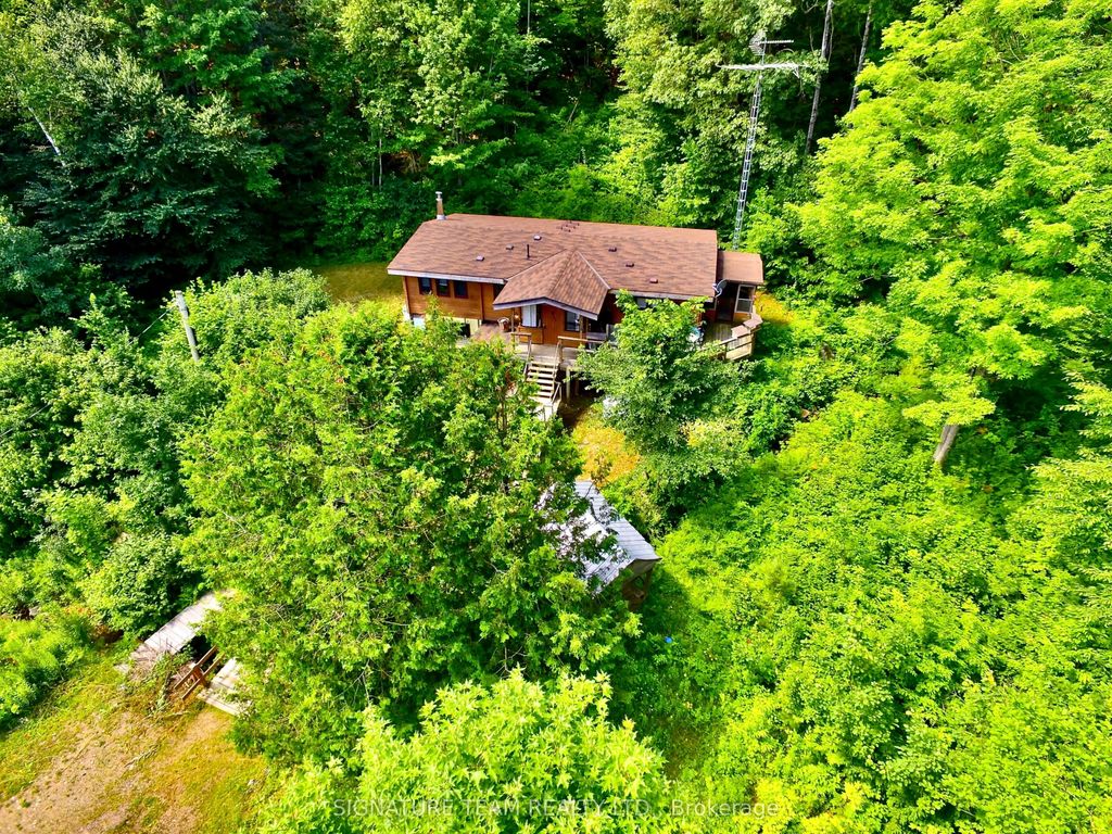 19626 41 Highway, Addington Highlands