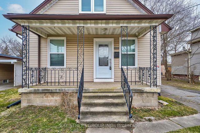 5241 Kitchener Street, Niagara Falls
