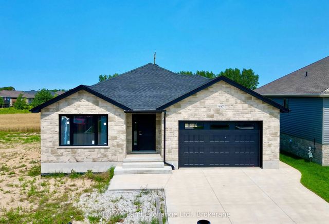 447 Burnside Street, Saugeen Shores