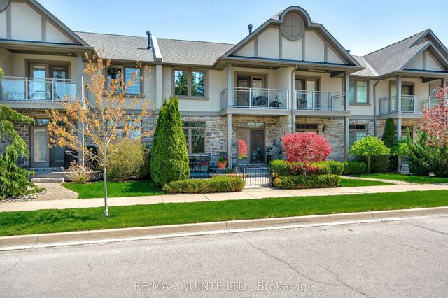 24 South Church Street 44, Belleville