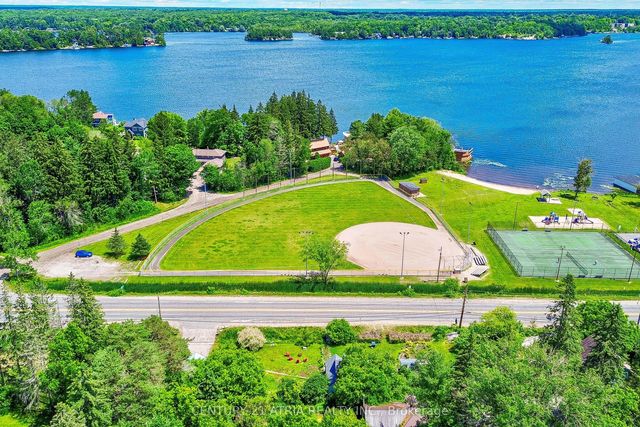 785 Muskoka Road 169 N/a, Gravenhurst