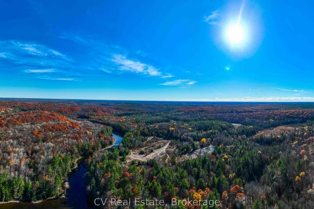 Fairy Falls Road, Lake of Bays