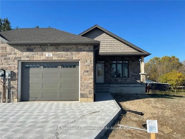 21 Nyah Court, Kincardine