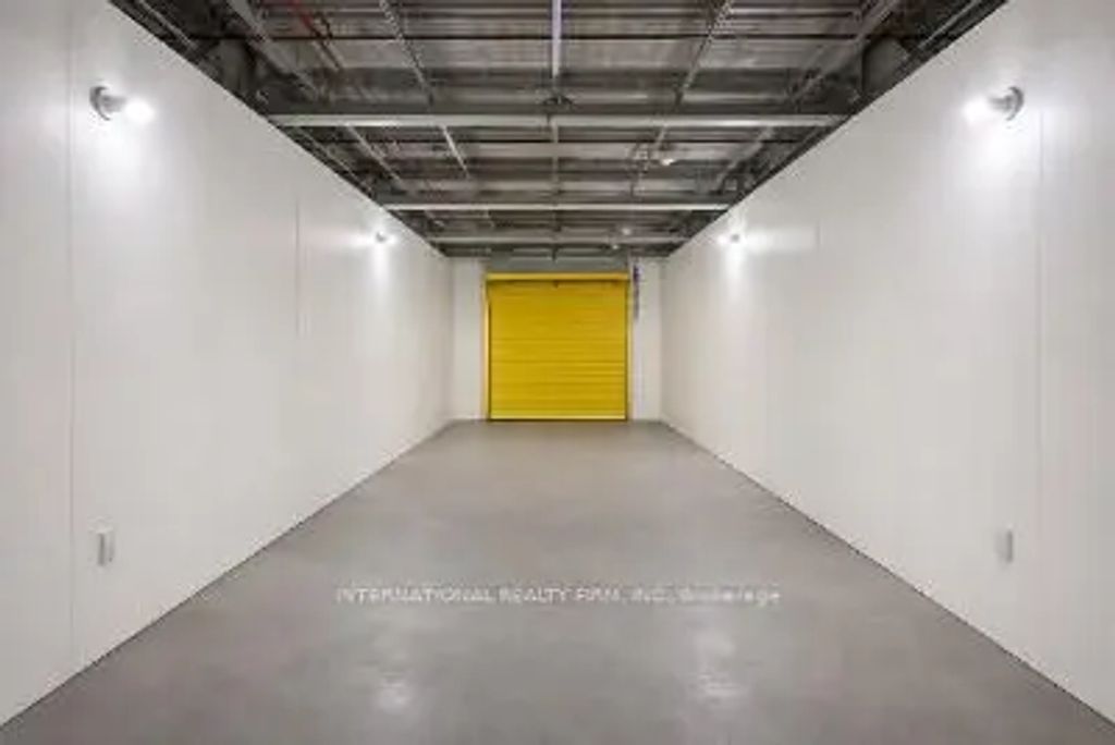 810 Technology Drive, Peterborough