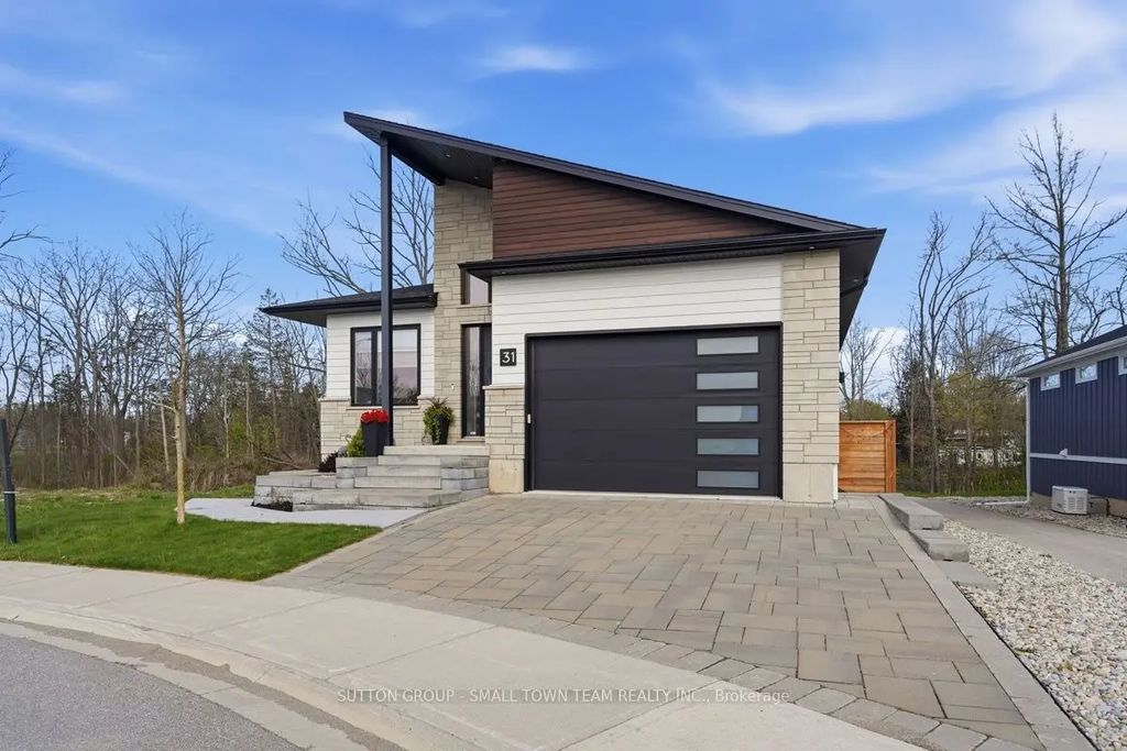 31 Creek Side Place, Lambton Shores