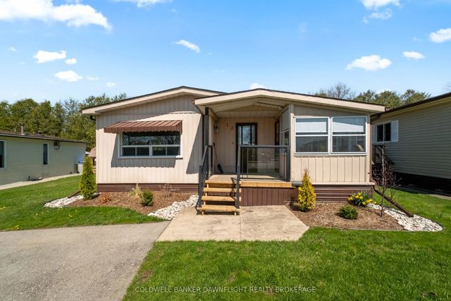 12 Redford Drive, South Huron